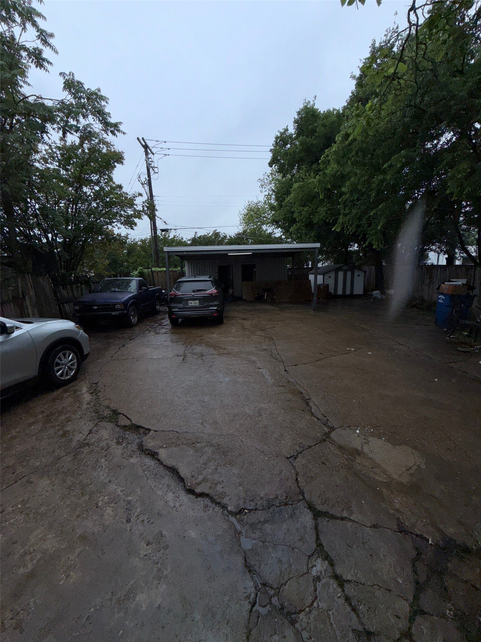 311 N Montreal Avenue Dallas TX 75208