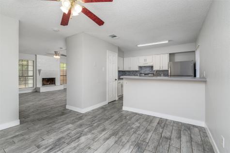 6812 S Creek Drive Fort Worth TX 76133