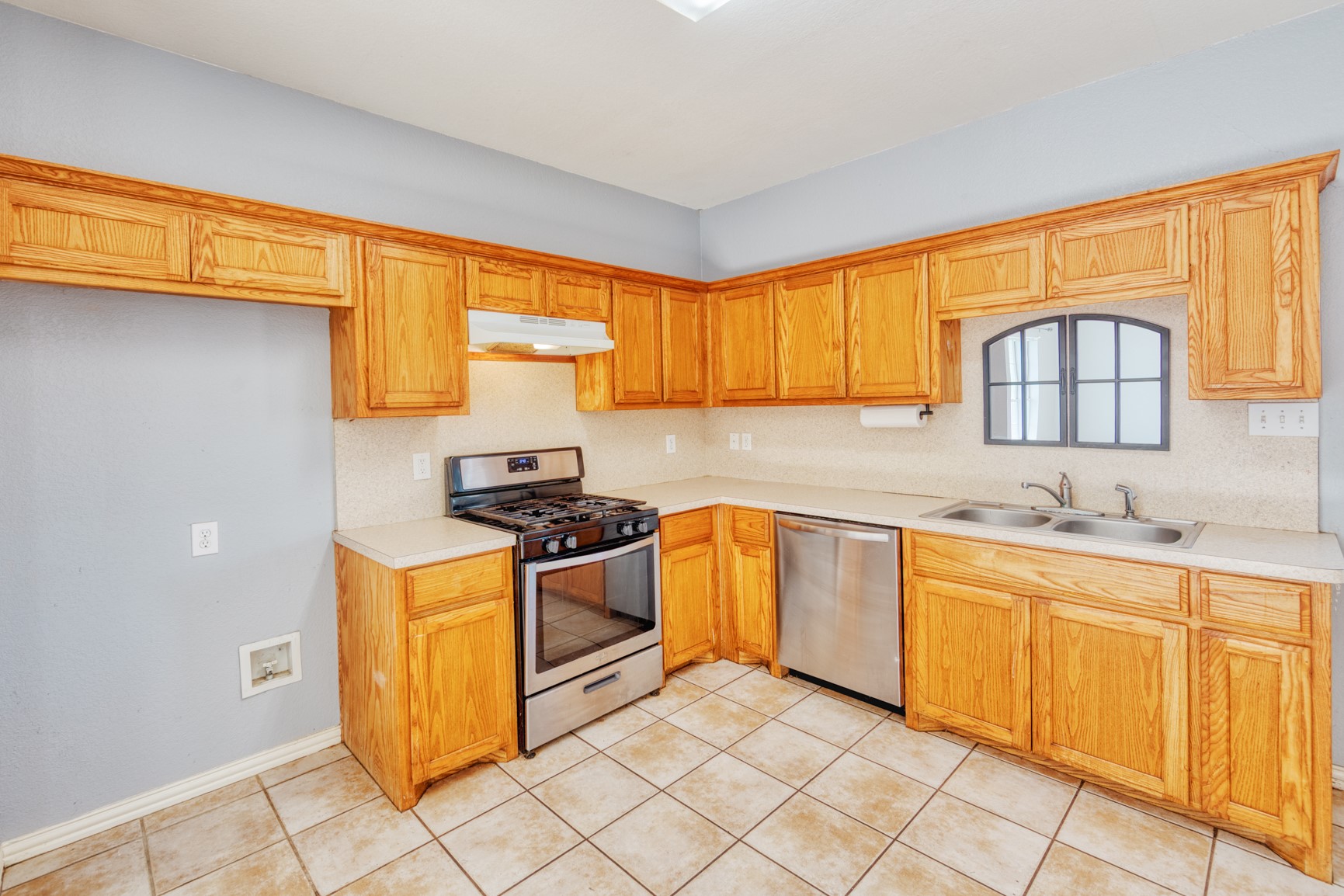 216 & 220 E Walcott Street Pilot Point TX 76258