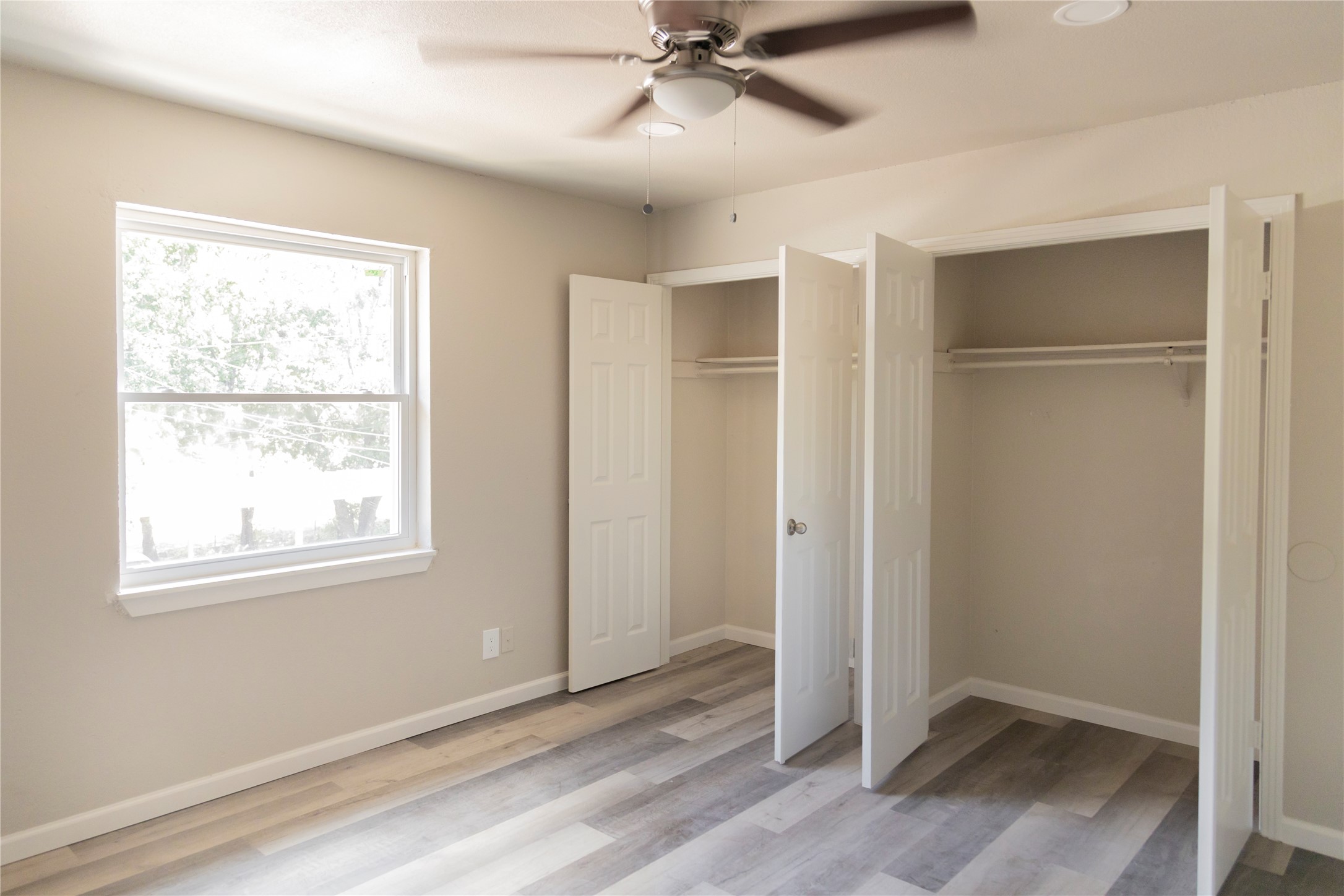 5833 Shadydell Drive Fort Worth TX 76135