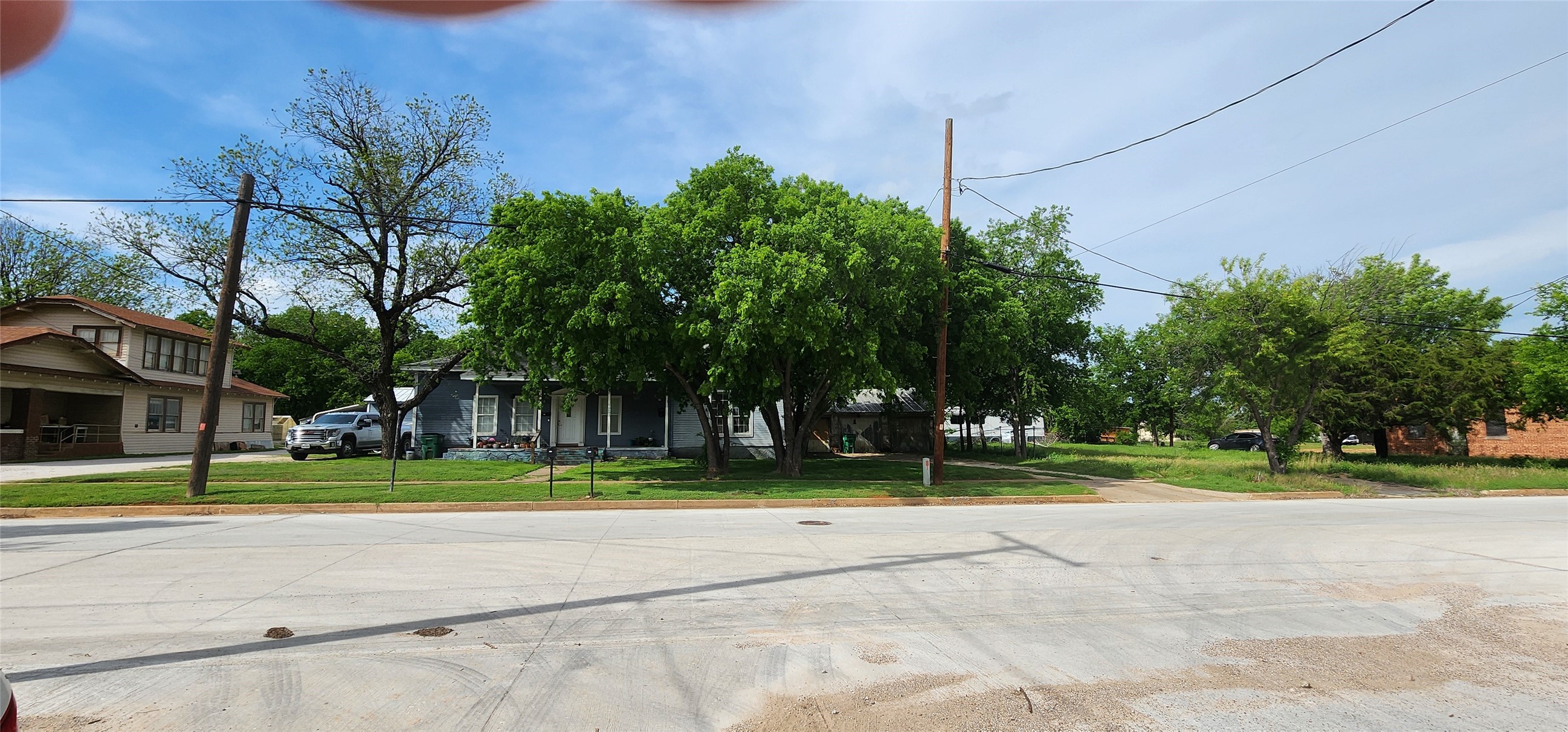 301 W Patterson Street W Eastland TX 76448