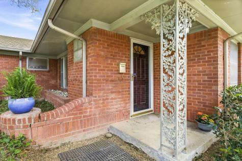 6524 Ravendale Lane Dallas TX 75214