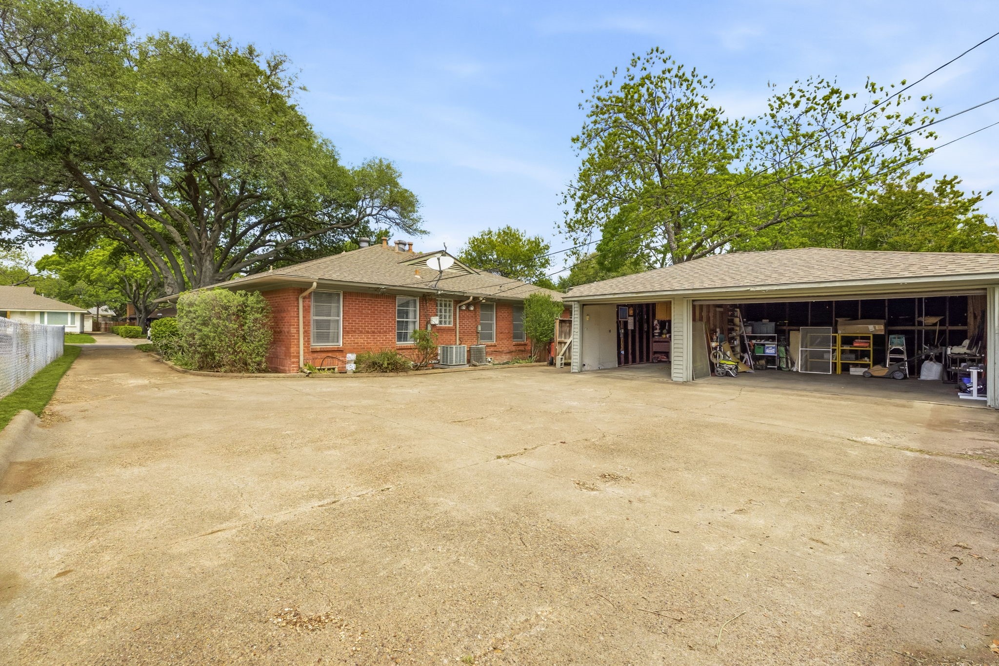6524 Ravendale Lane Dallas TX 75214