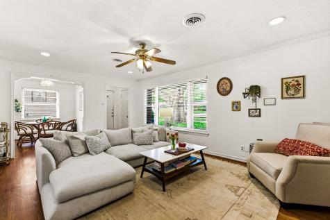 6524 Ravendale Lane Dallas TX 75214
