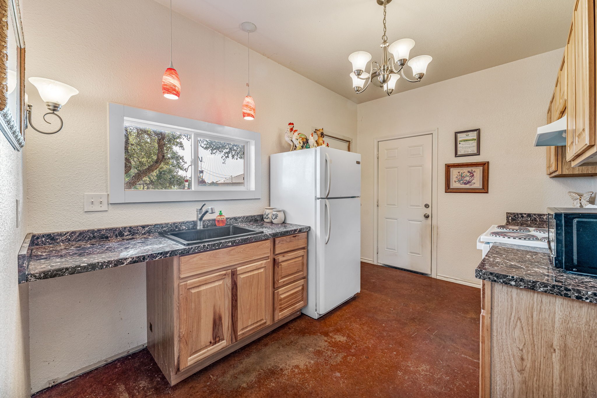 255 Baughman Hill Road Azle TX 76020
