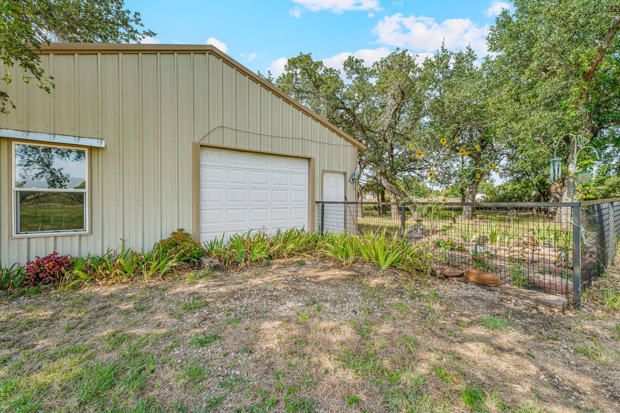 255 Baughman Hill Road Azle TX 76020