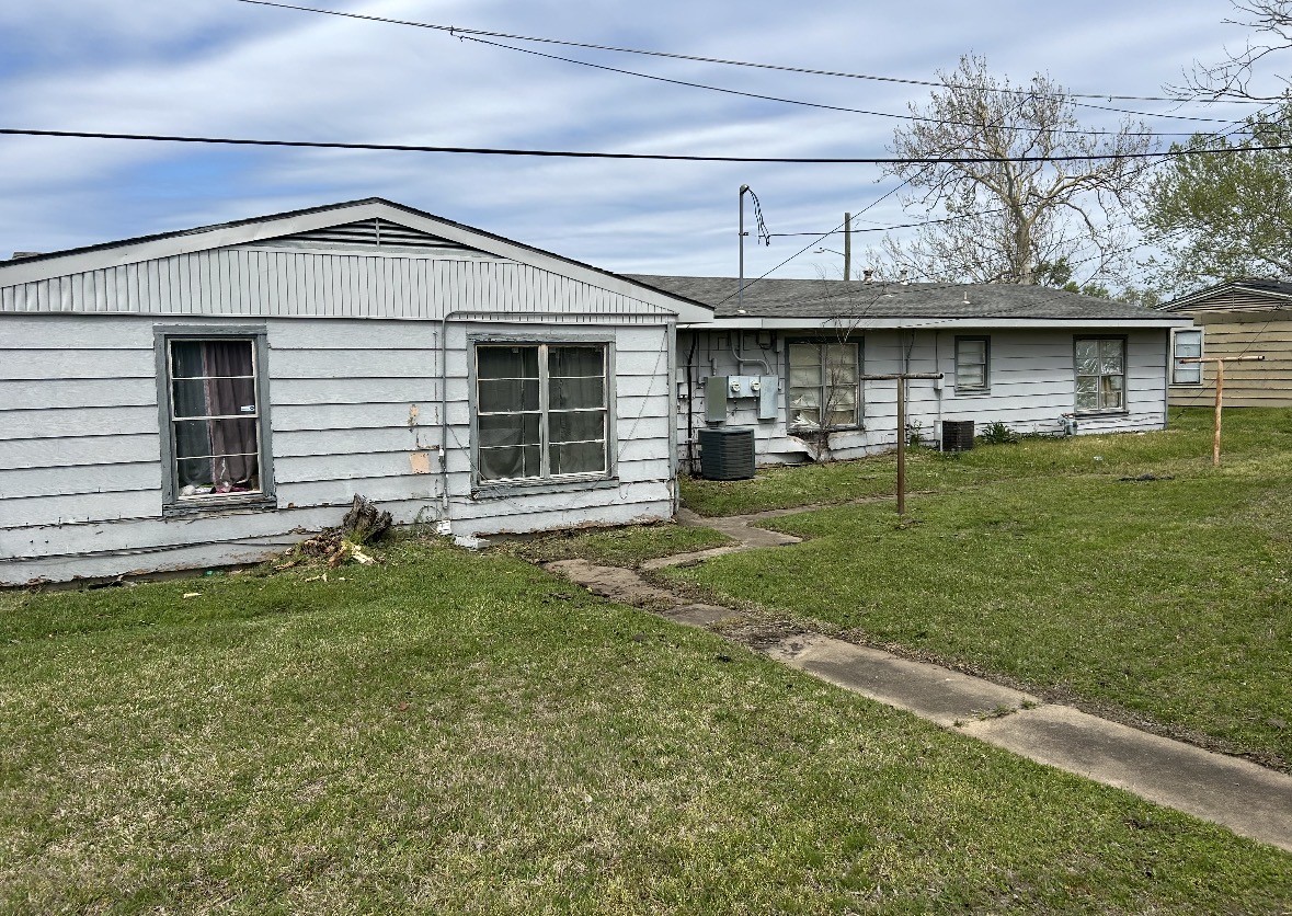 63 Mundt Street Denison TX 75020