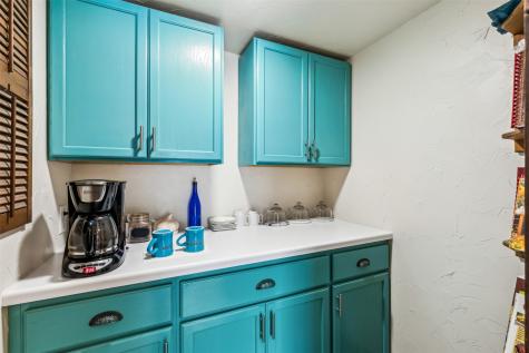 512 N Travis Street Granbury TX 76048