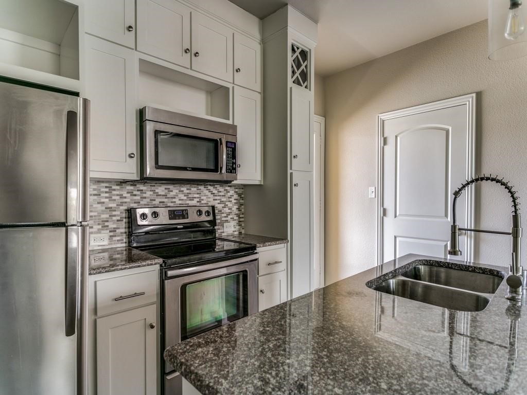 391 E Main Street Lewisville TX 75057