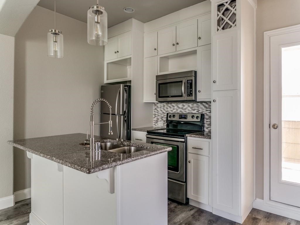 391 E Main Street Lewisville TX 75057