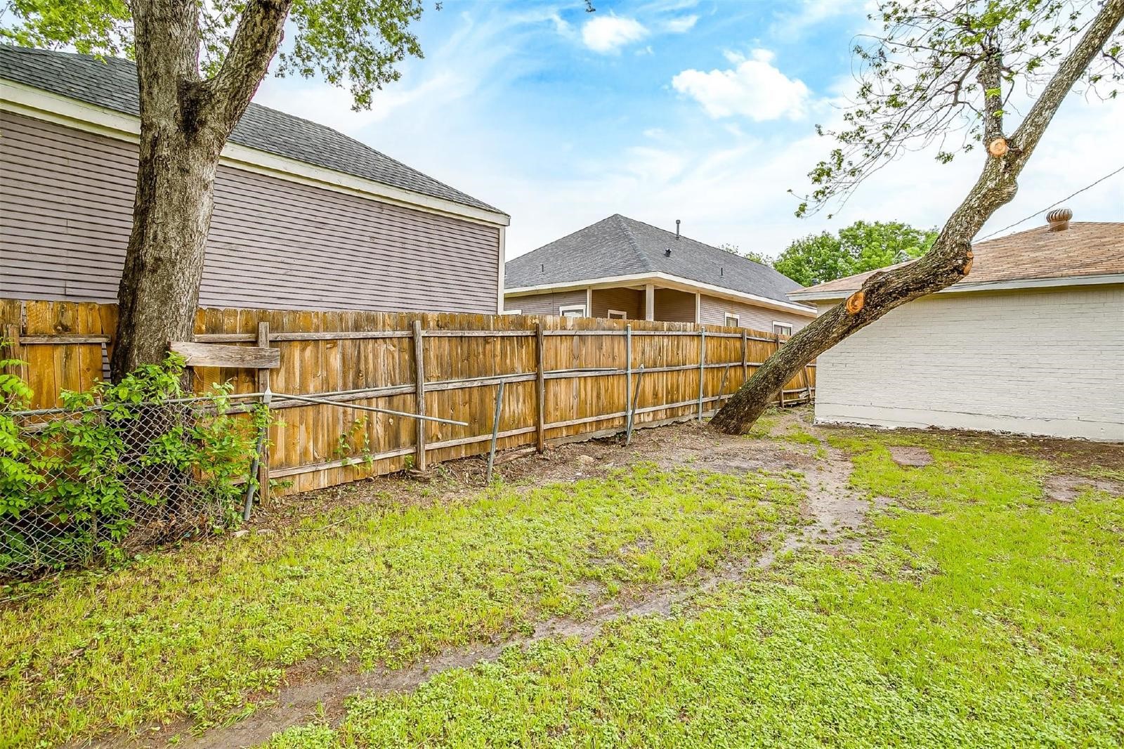 2230 Washington Avenue Fort Worth TX 76110
