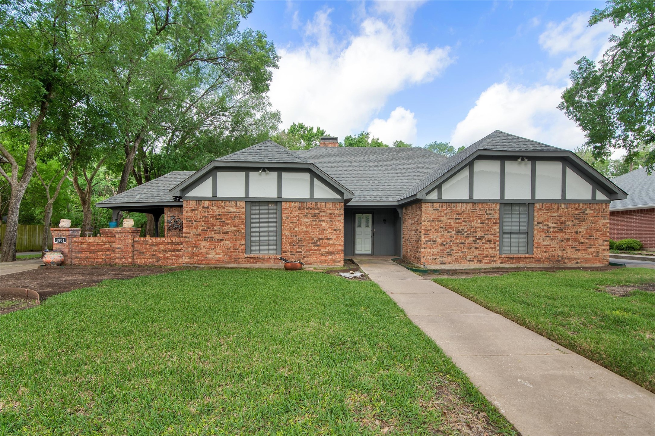 1802-1804 Archer Drive Sherman TX 75092