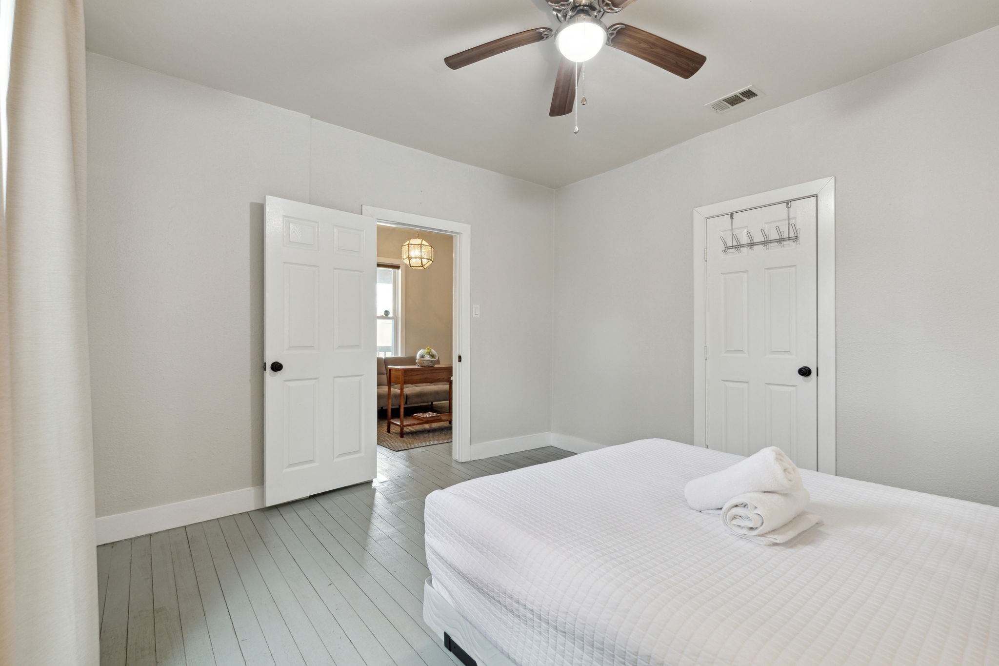 5346 Ash Lane Dallas TX 75223