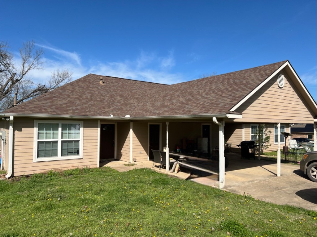 609 4th Street Honey Grove TX 75446