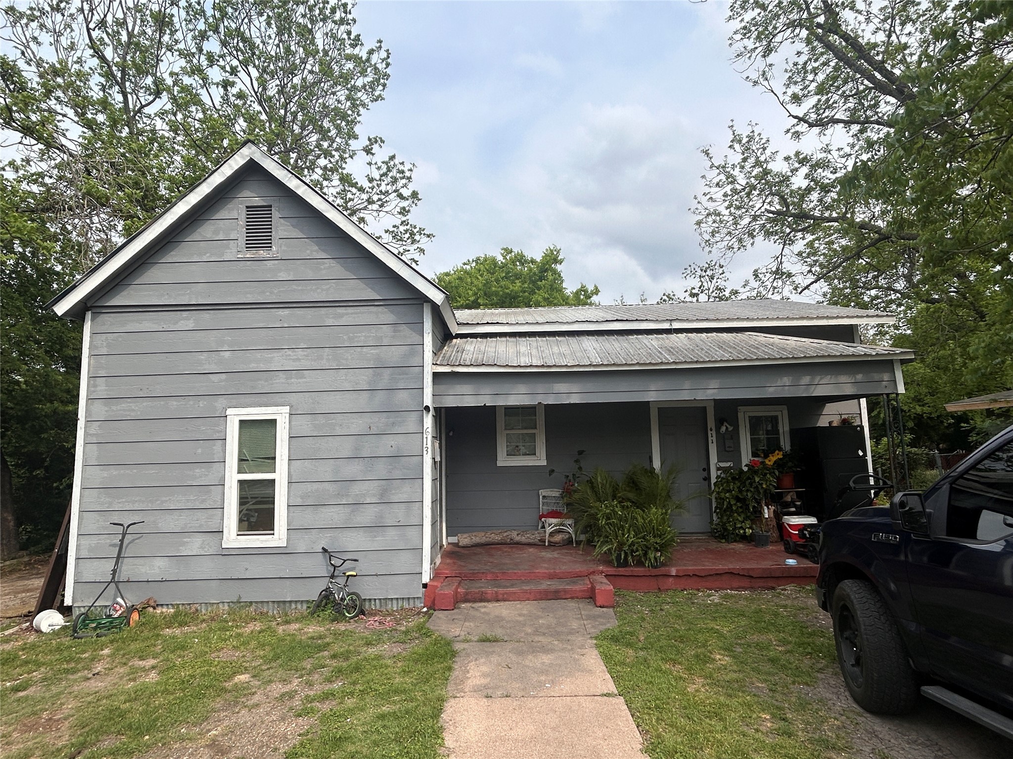 611 - 613 N 6th Street Temple TX 76501