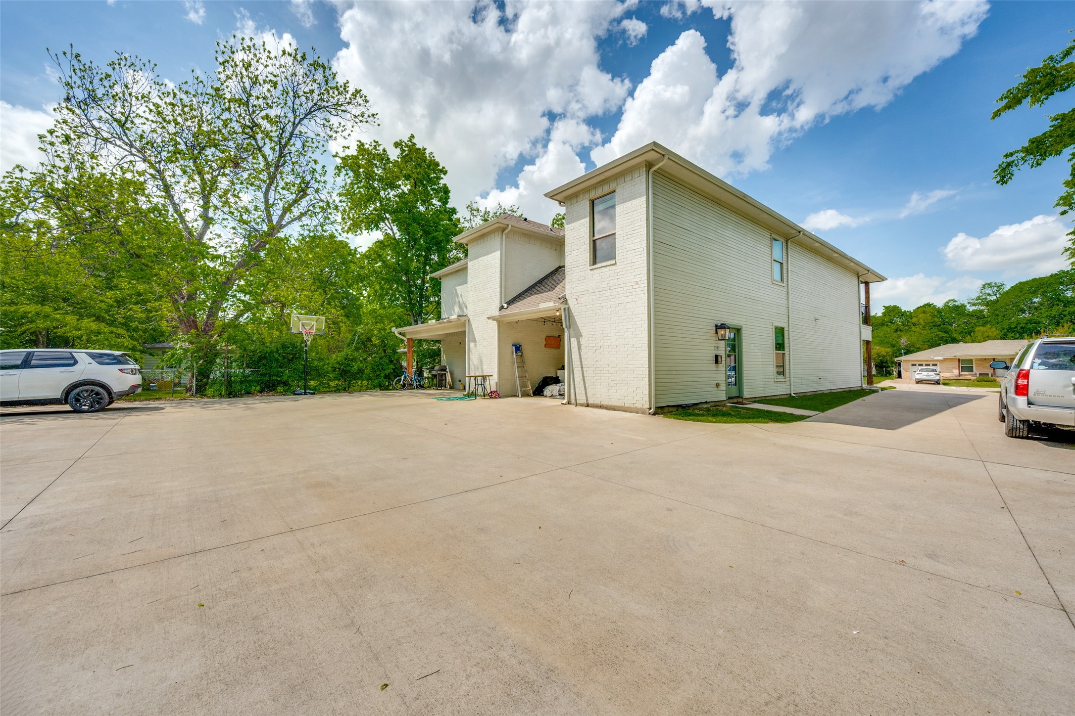3545 Rashti Court Fort Worth TX 76109