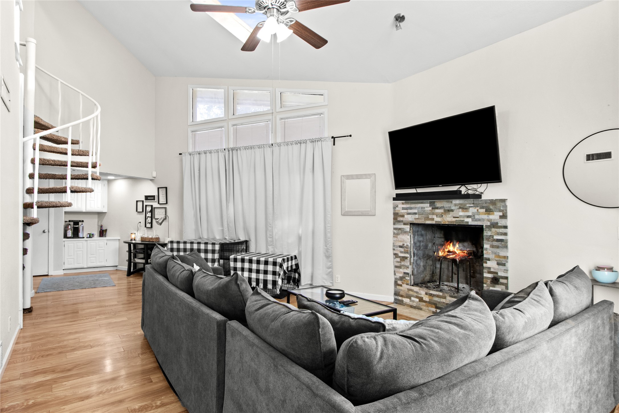 2200 Seville Court Dalworthington Gardens TX 76013