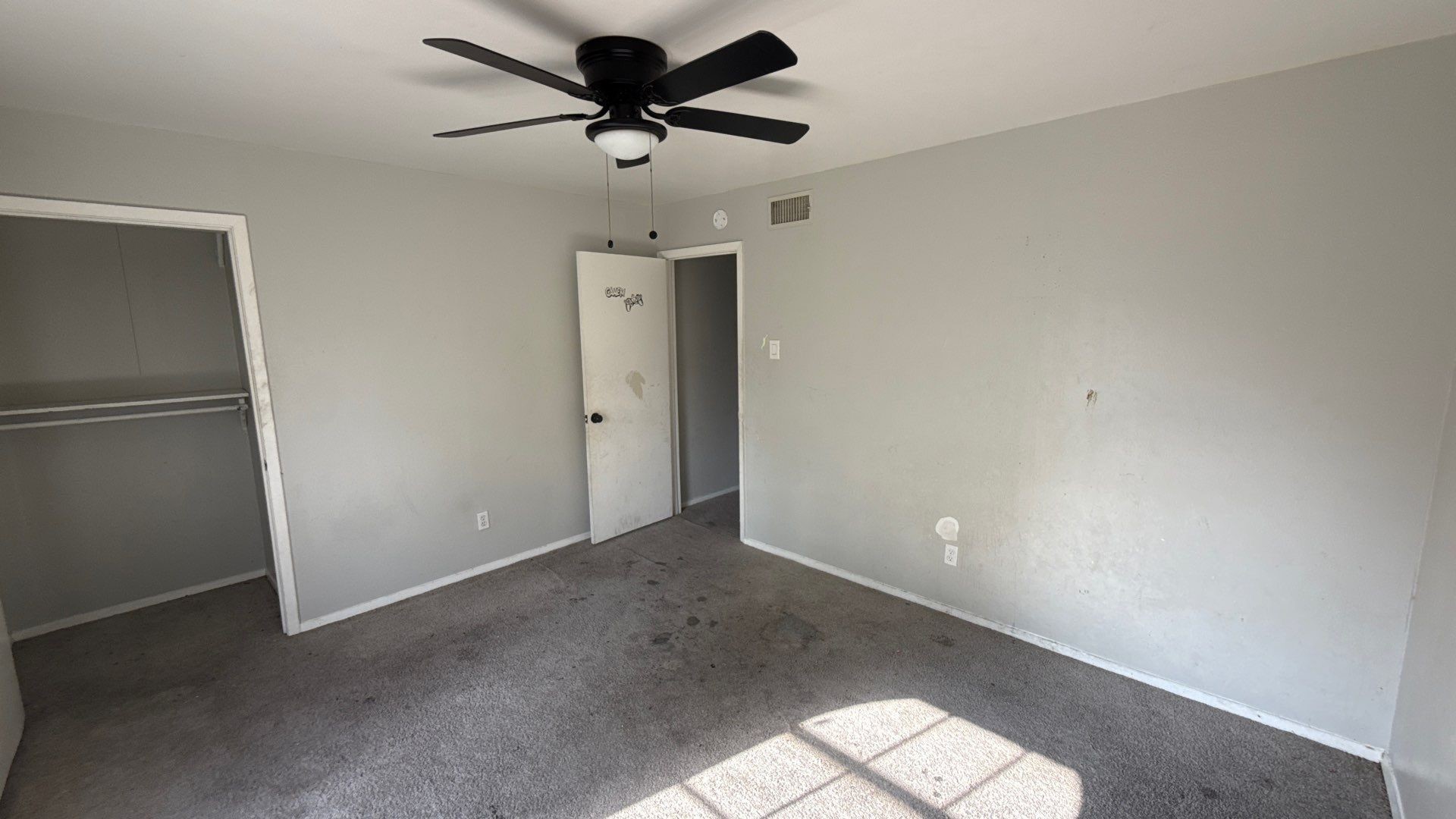 1907 Nolen Court Arlington TX 76012