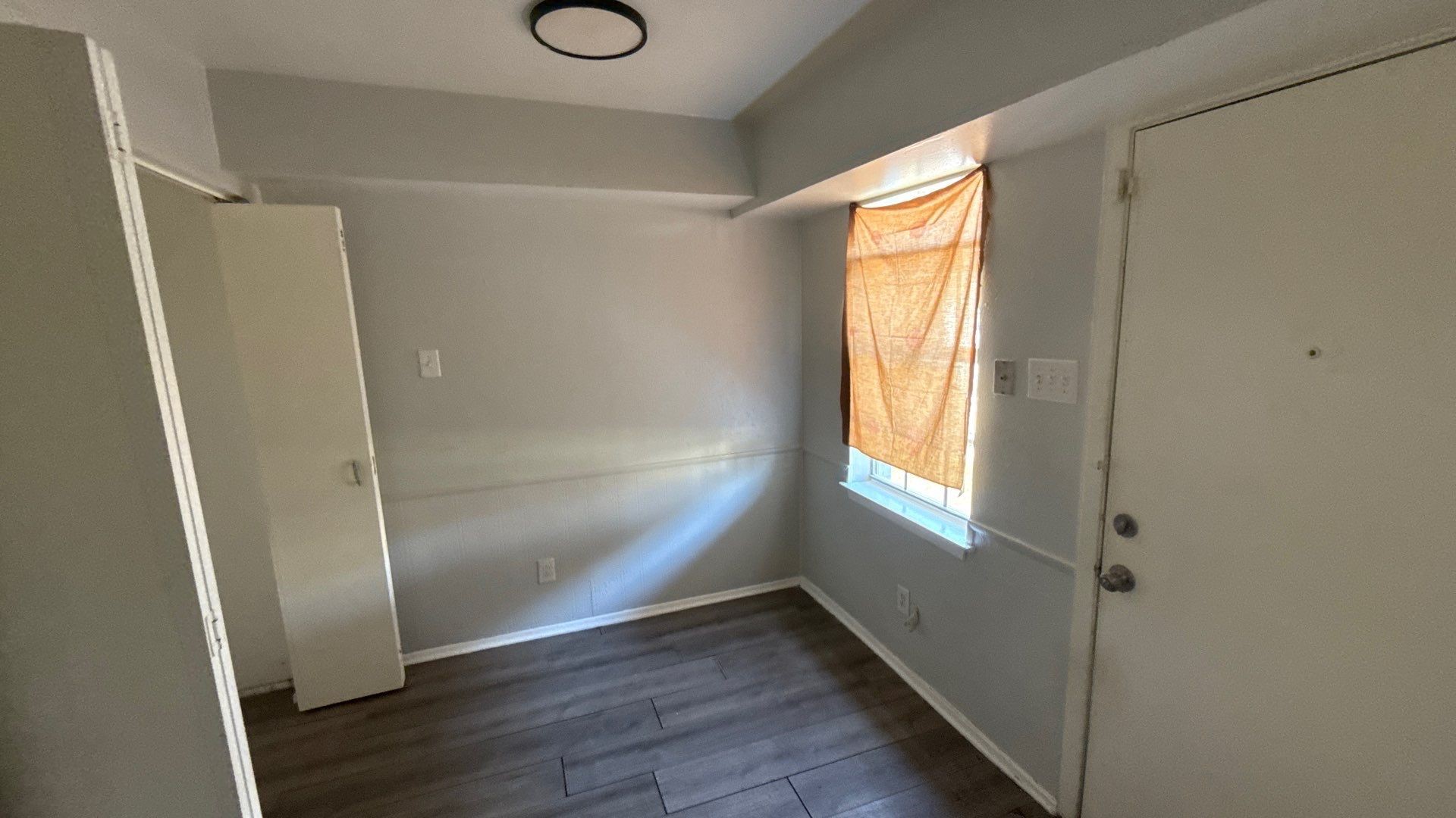 1907 Nolen Court Arlington TX 76012