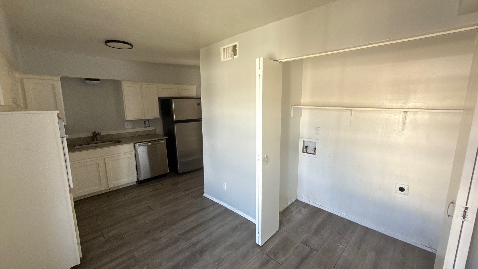 1907 Nolen Court Arlington TX 76012