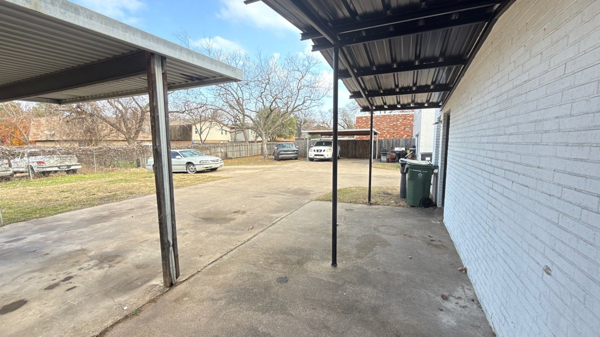 1907 Nolen Court Arlington TX 76012
