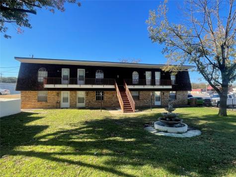106 E Josephine Avenue Weatherford TX 76086