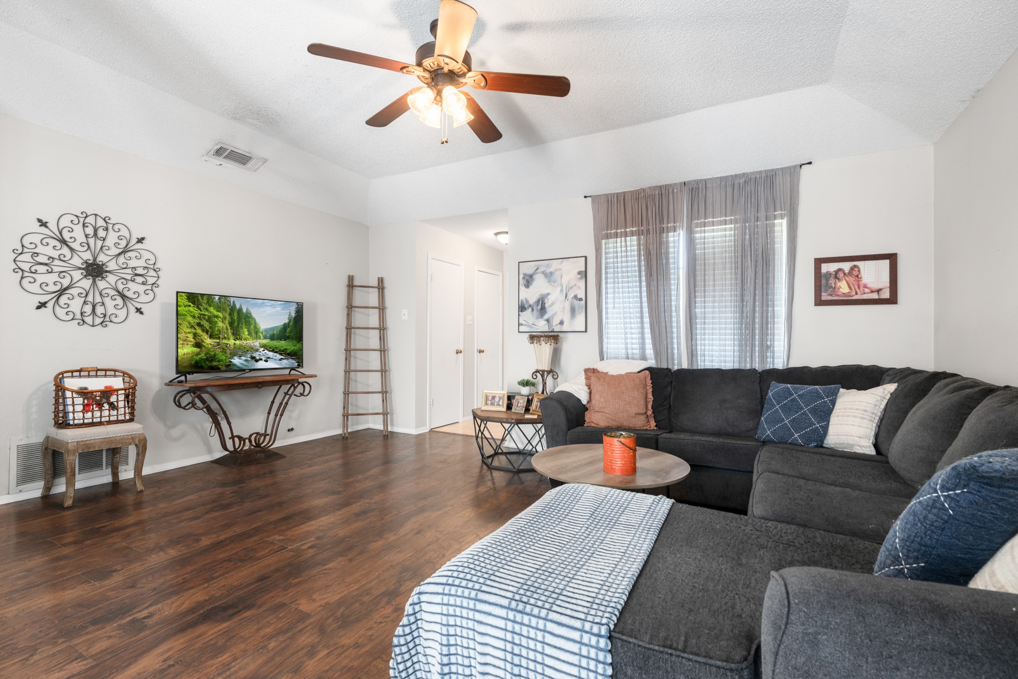 412 / 414 Bond Street Hillsboro TX 76645