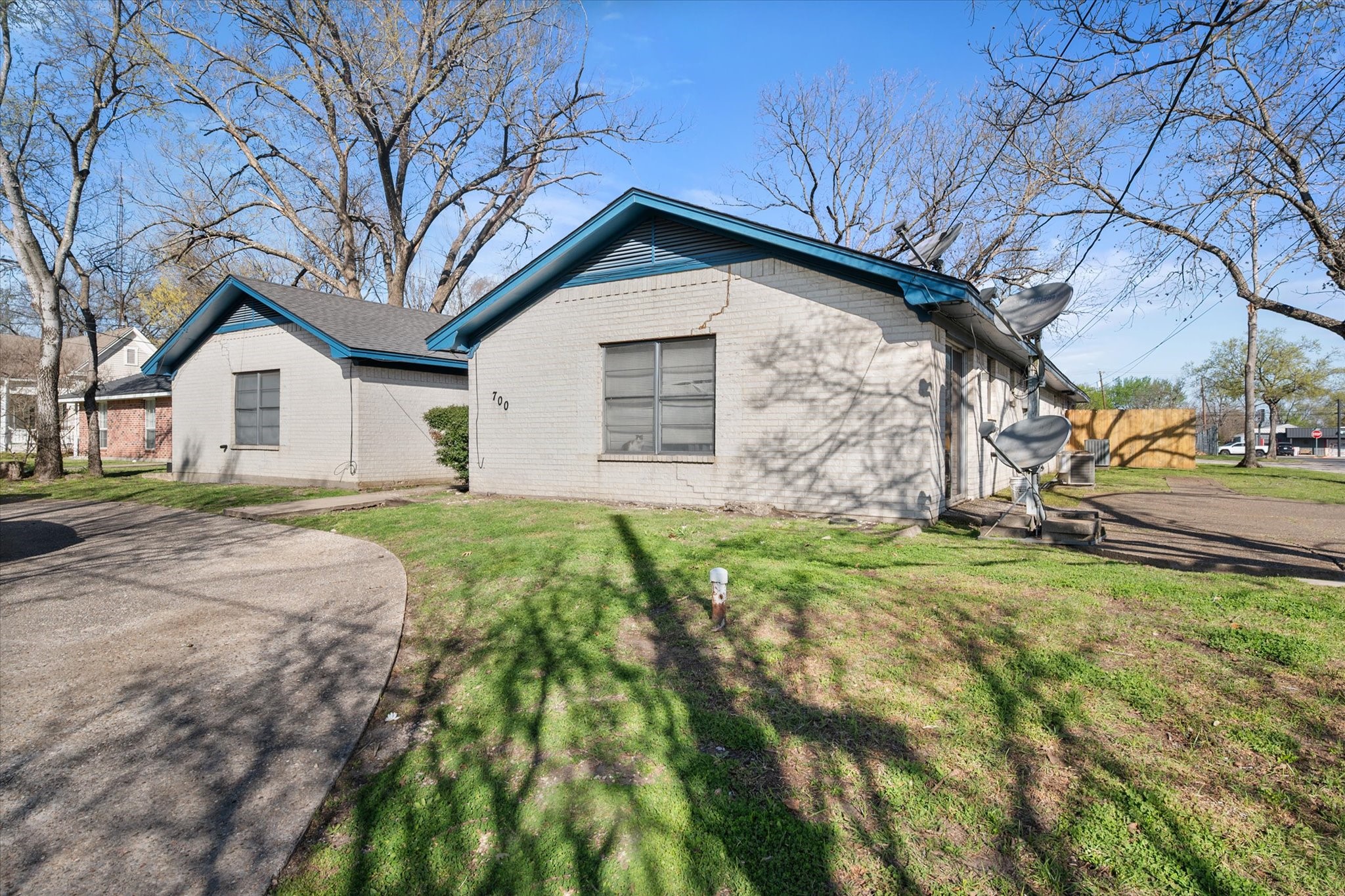 700 W 3rd Avenue Corsicana TX 75110