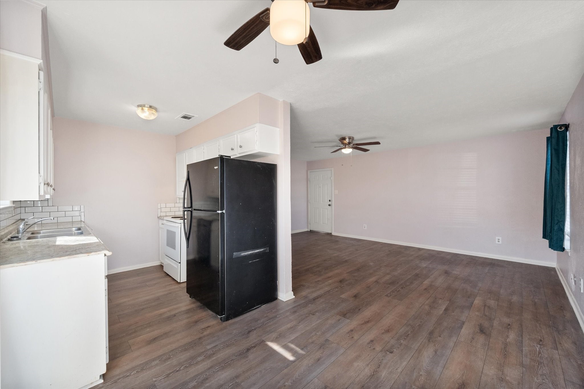 700 W 3rd Avenue Corsicana TX 75110