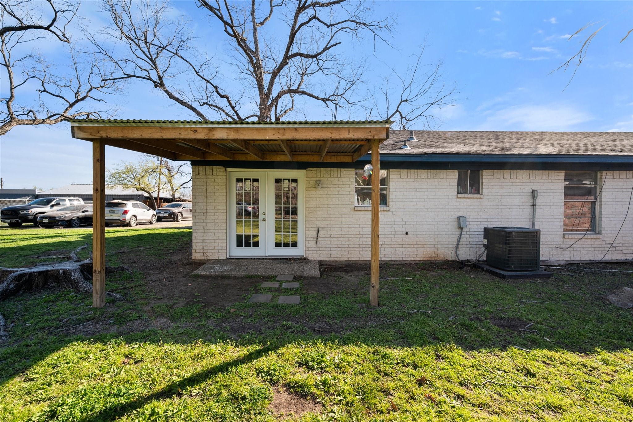 700 W 3rd Avenue Corsicana TX 75110