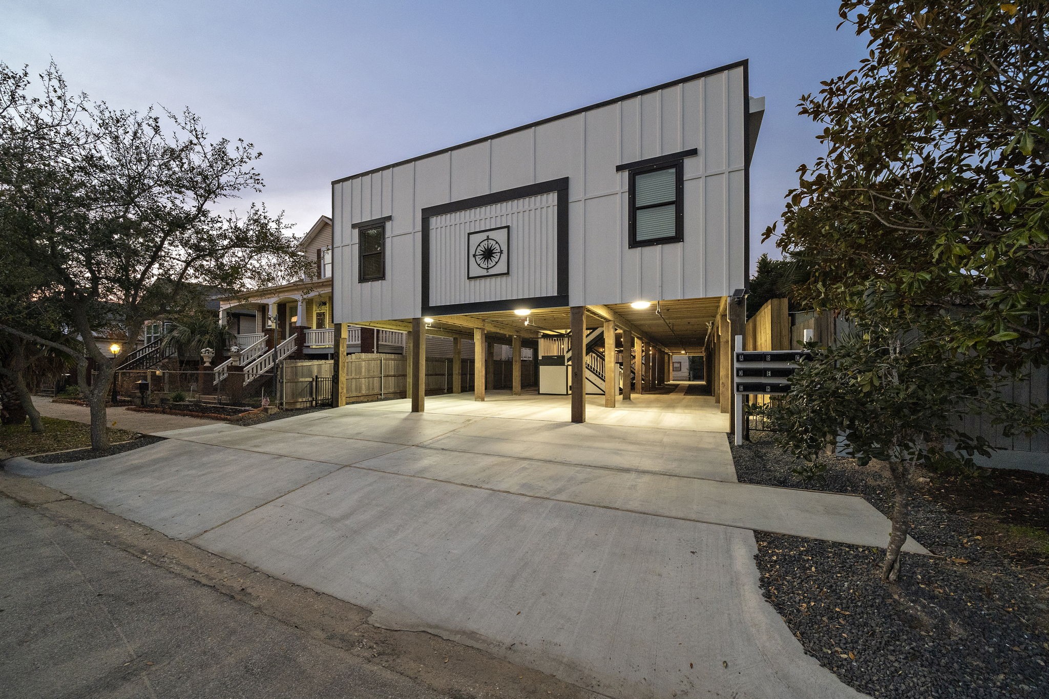808 Sealy Avenue Galveston TX 77550