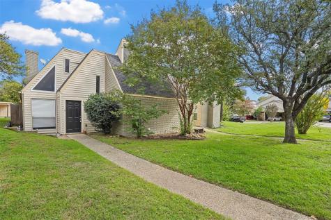 2156 Fleur De Lis Court Arlington TX 76012