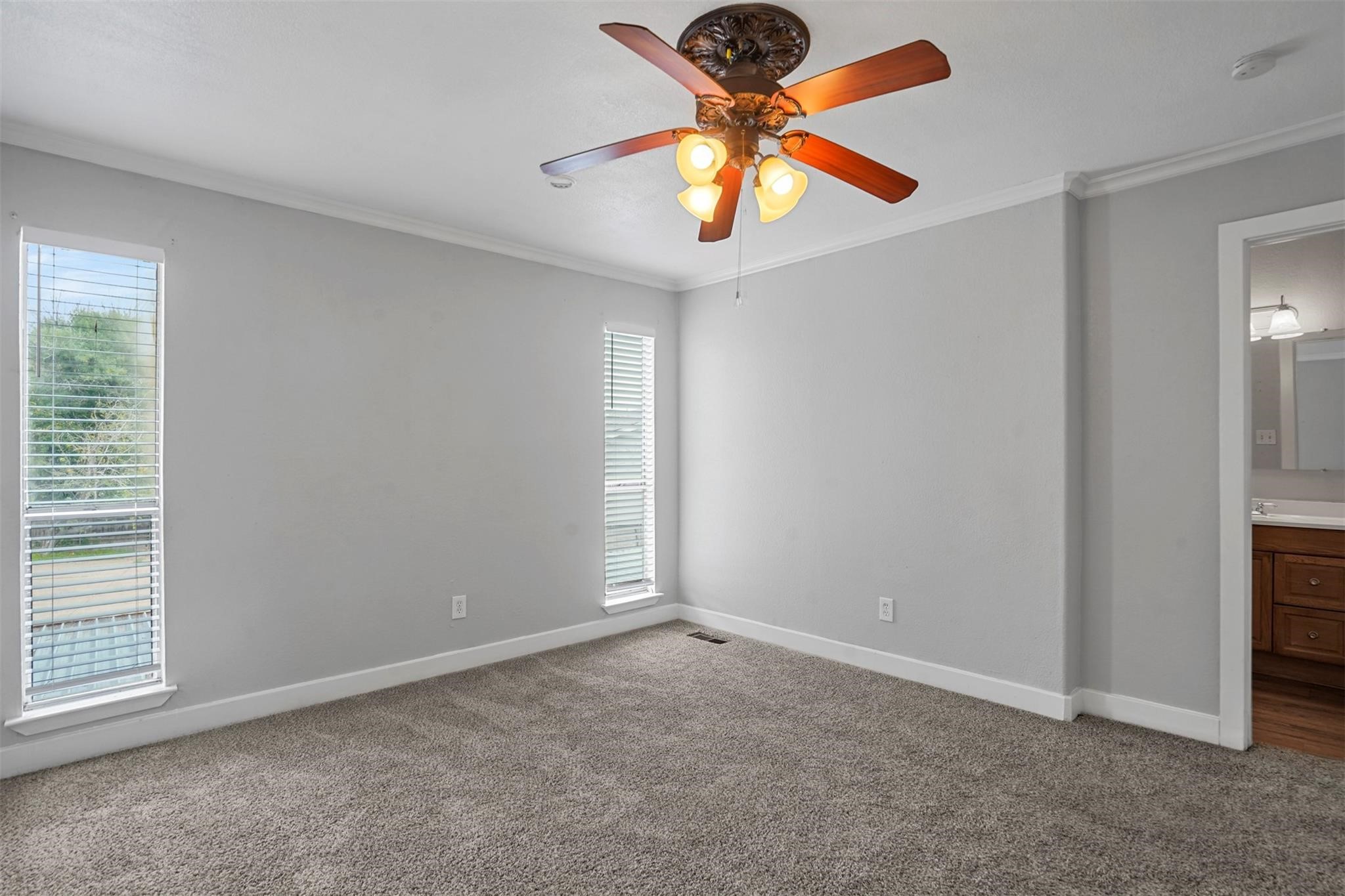 2156 Fleur De Lis Court Arlington TX 76012