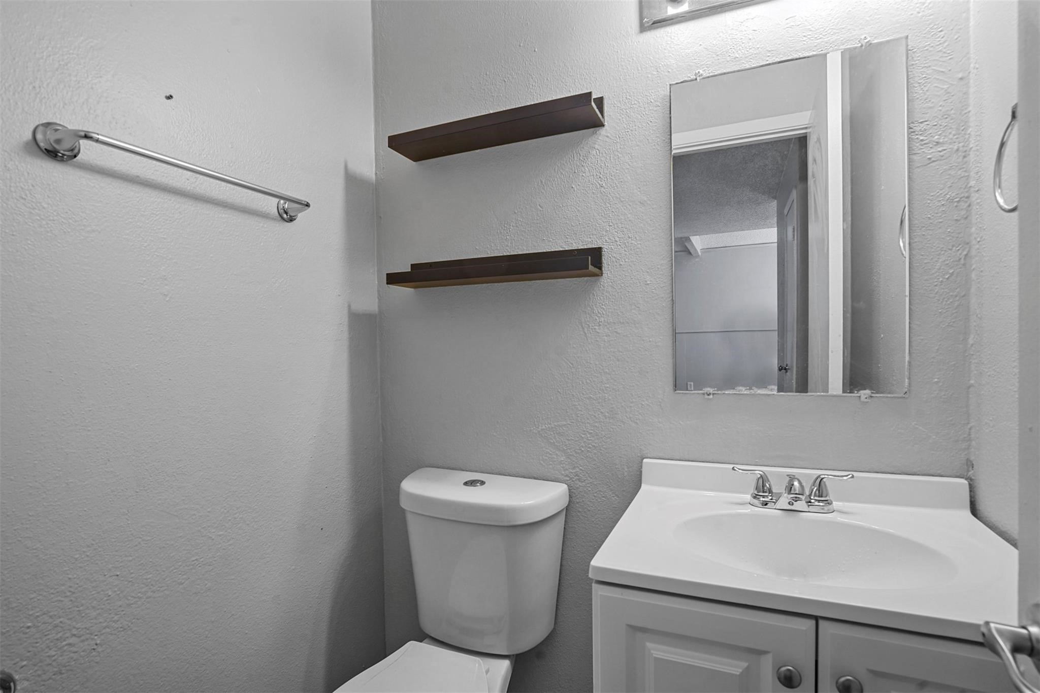 2156 Fleur De Lis Court Arlington TX 76012