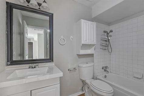 2156 Fleur De Lis Court Arlington TX 76012