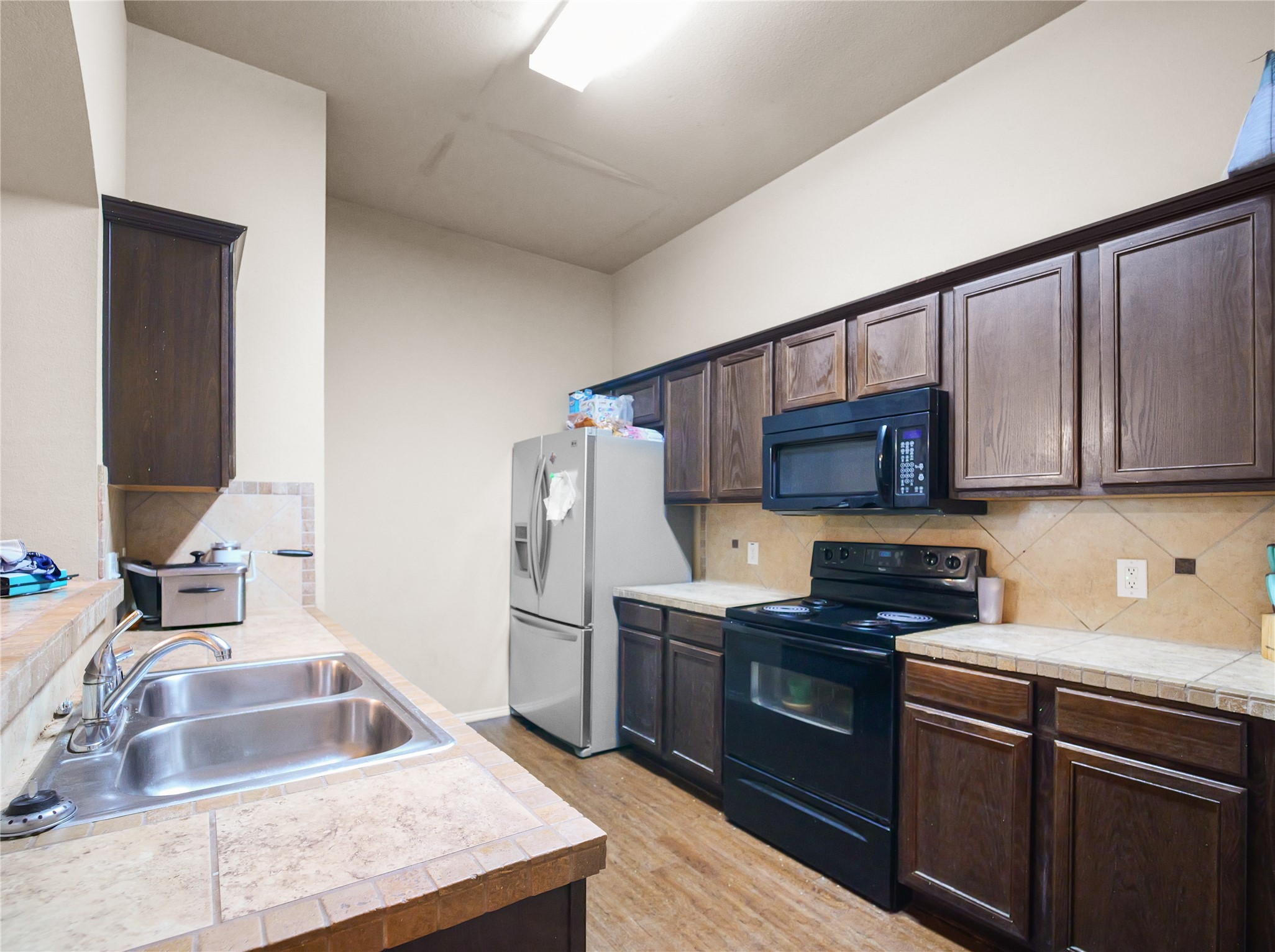 363 Armstrong Lane Lavon TX 75166
