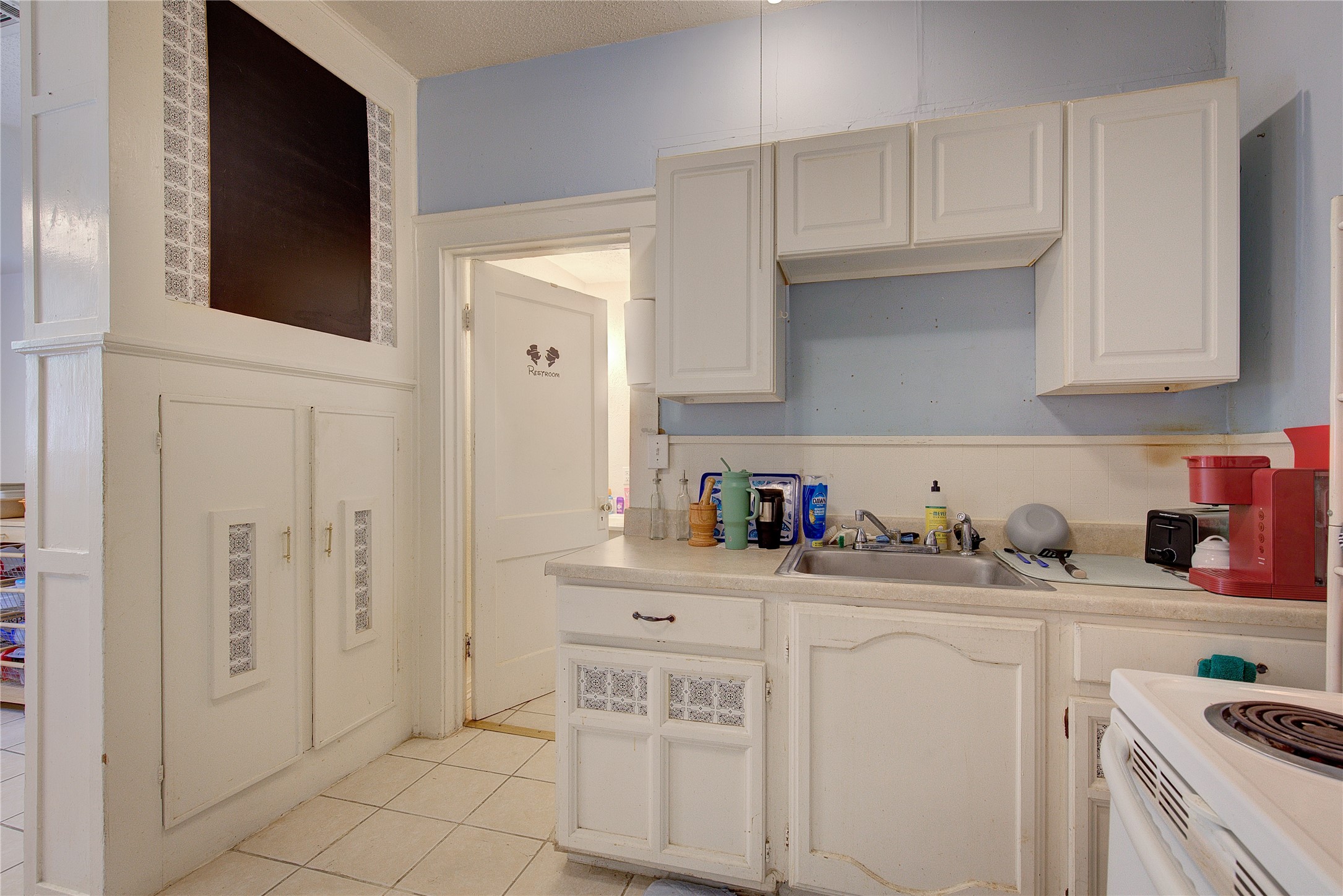 1118 Clinton Street Garland TX 75040
