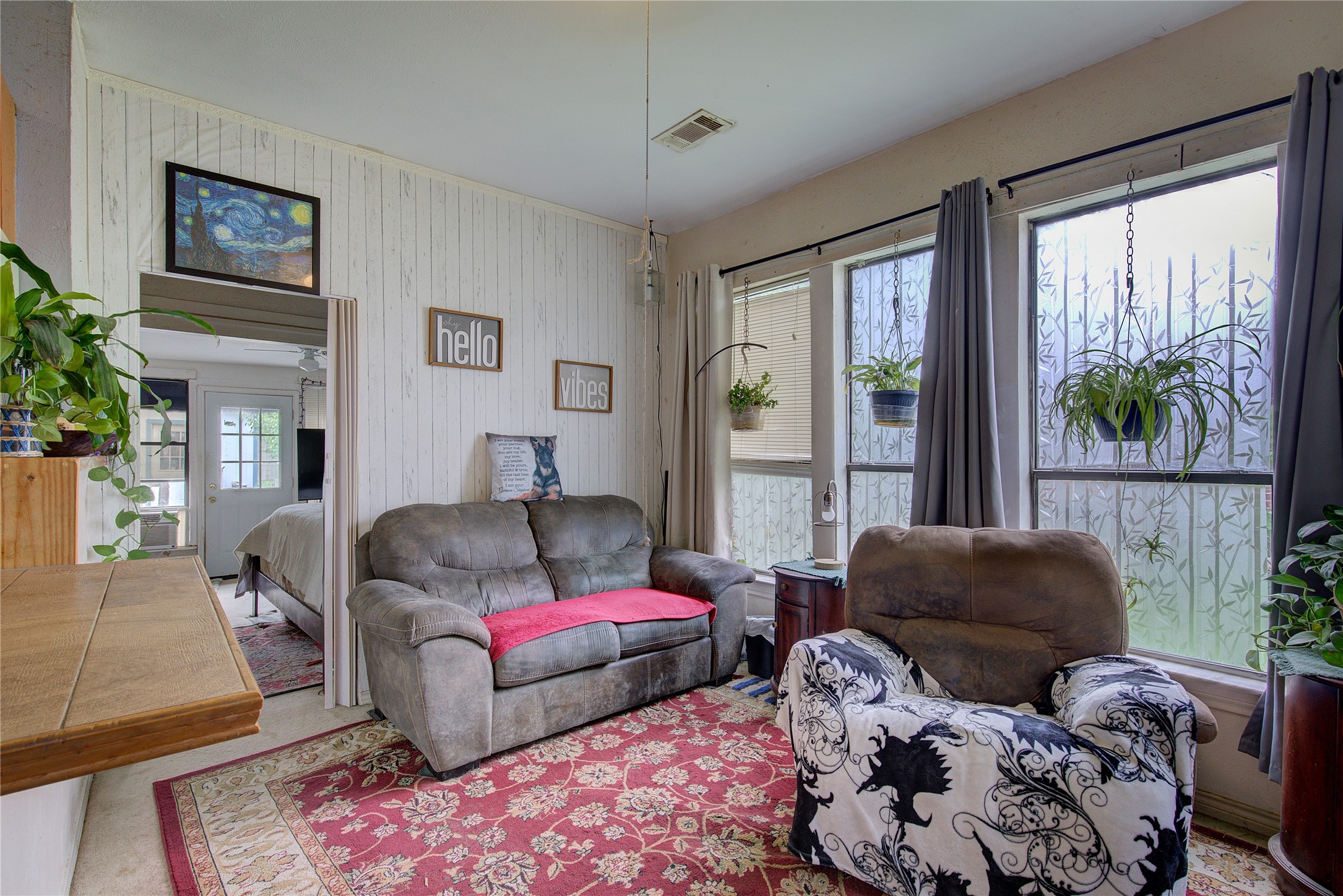 1118 Clinton Street Garland TX 75040