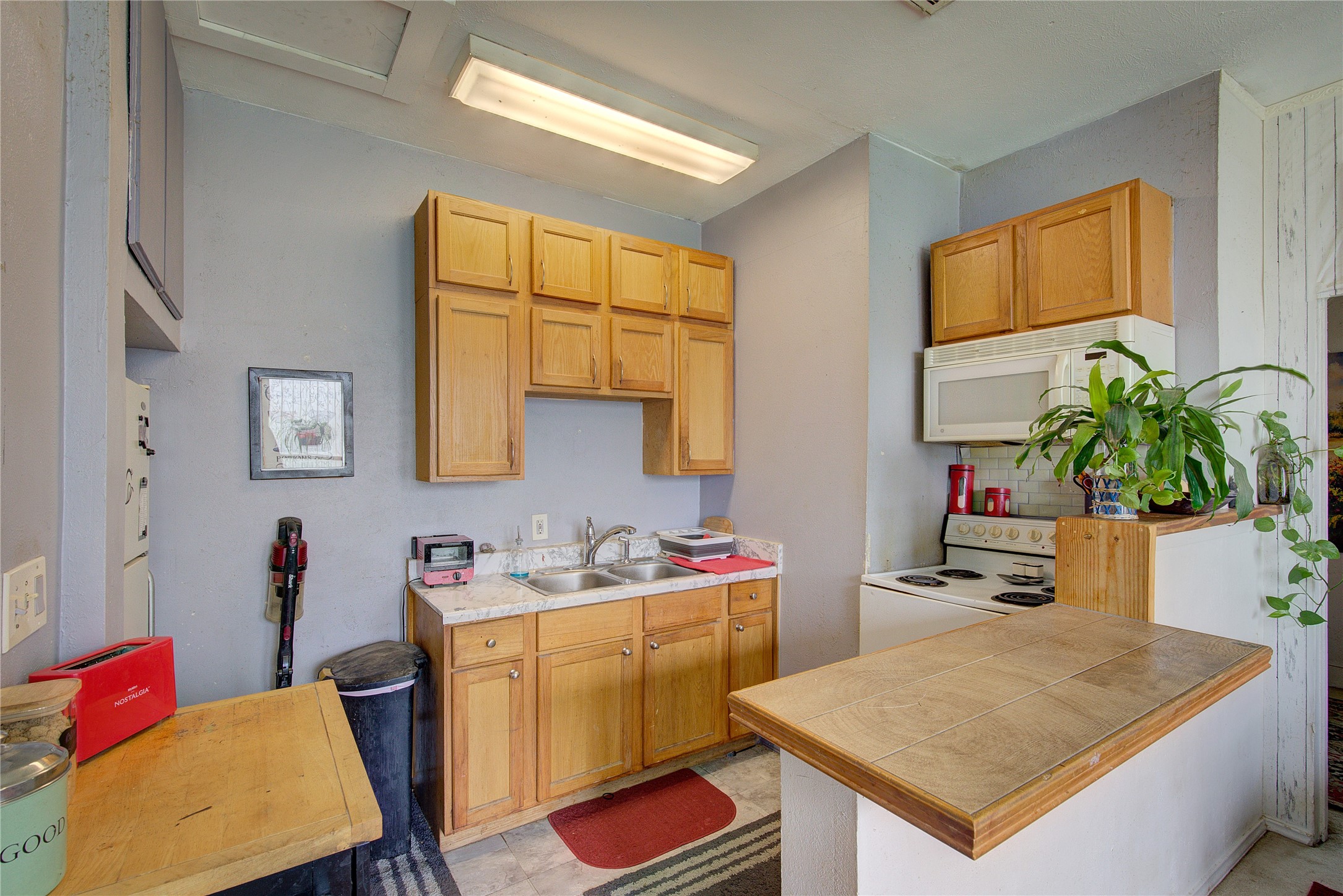 1118 Clinton Street Garland TX 75040