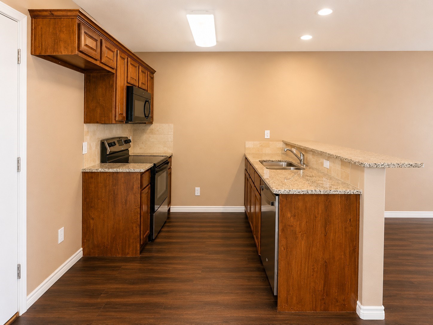 412 W Franklin Street Alvord TX 76225