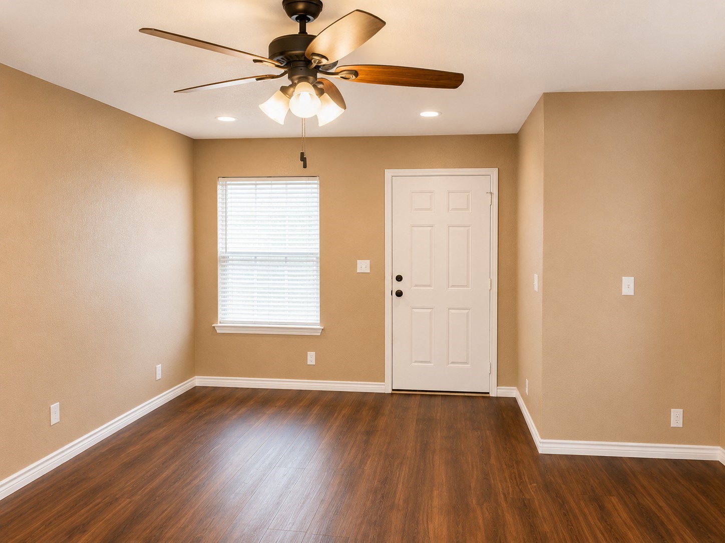 412 W Franklin Street Alvord TX 76225