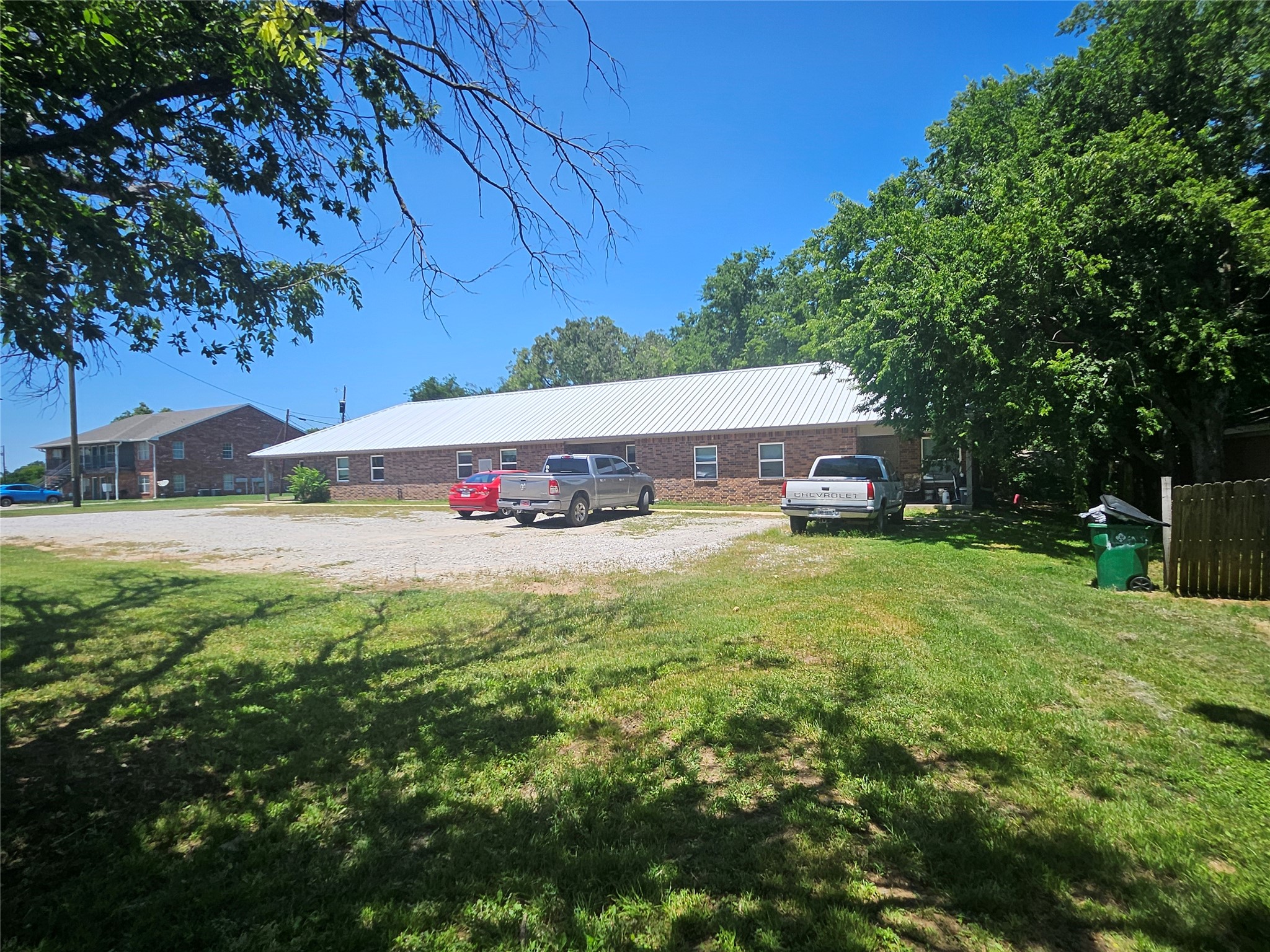 412 W Franklin Street Alvord TX 76225