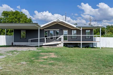 401 Barker Street Bowie TX 76230