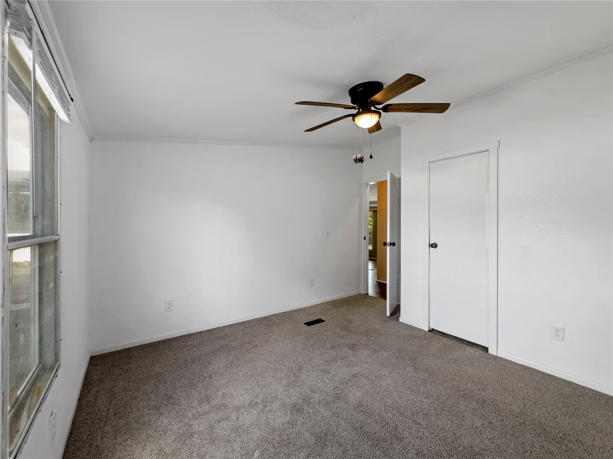 401 Barker Street Bowie TX 76230