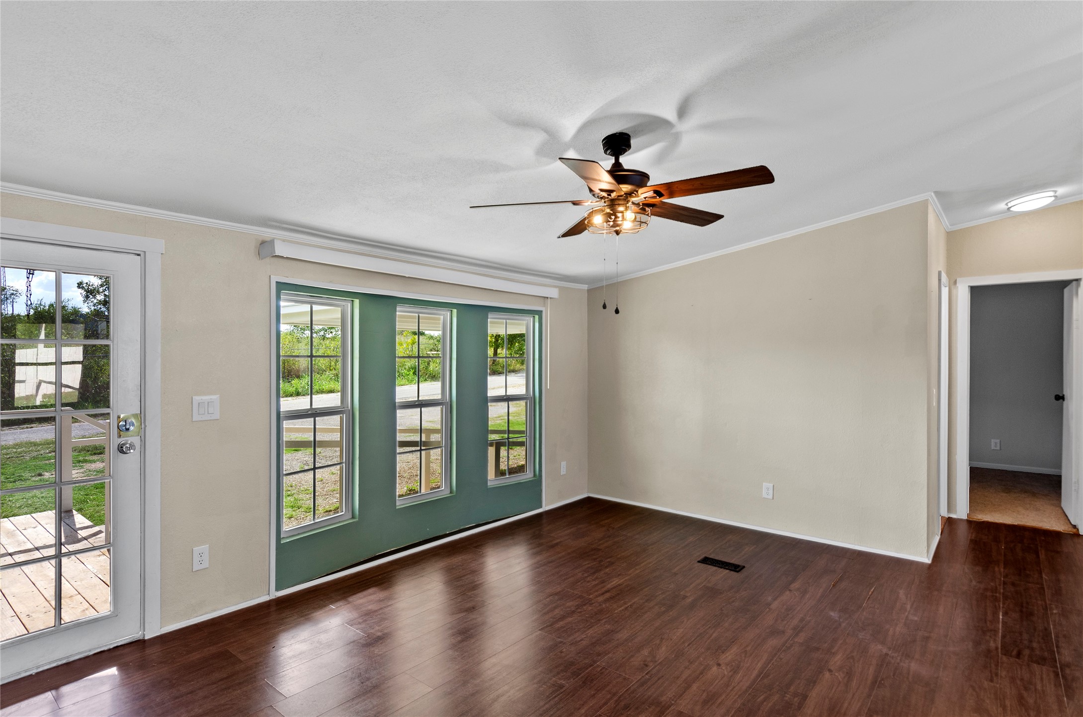 401 Barker Street Bowie TX 76230