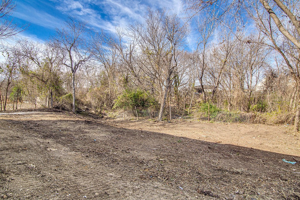 333 N Field Street Burleson TX 76028