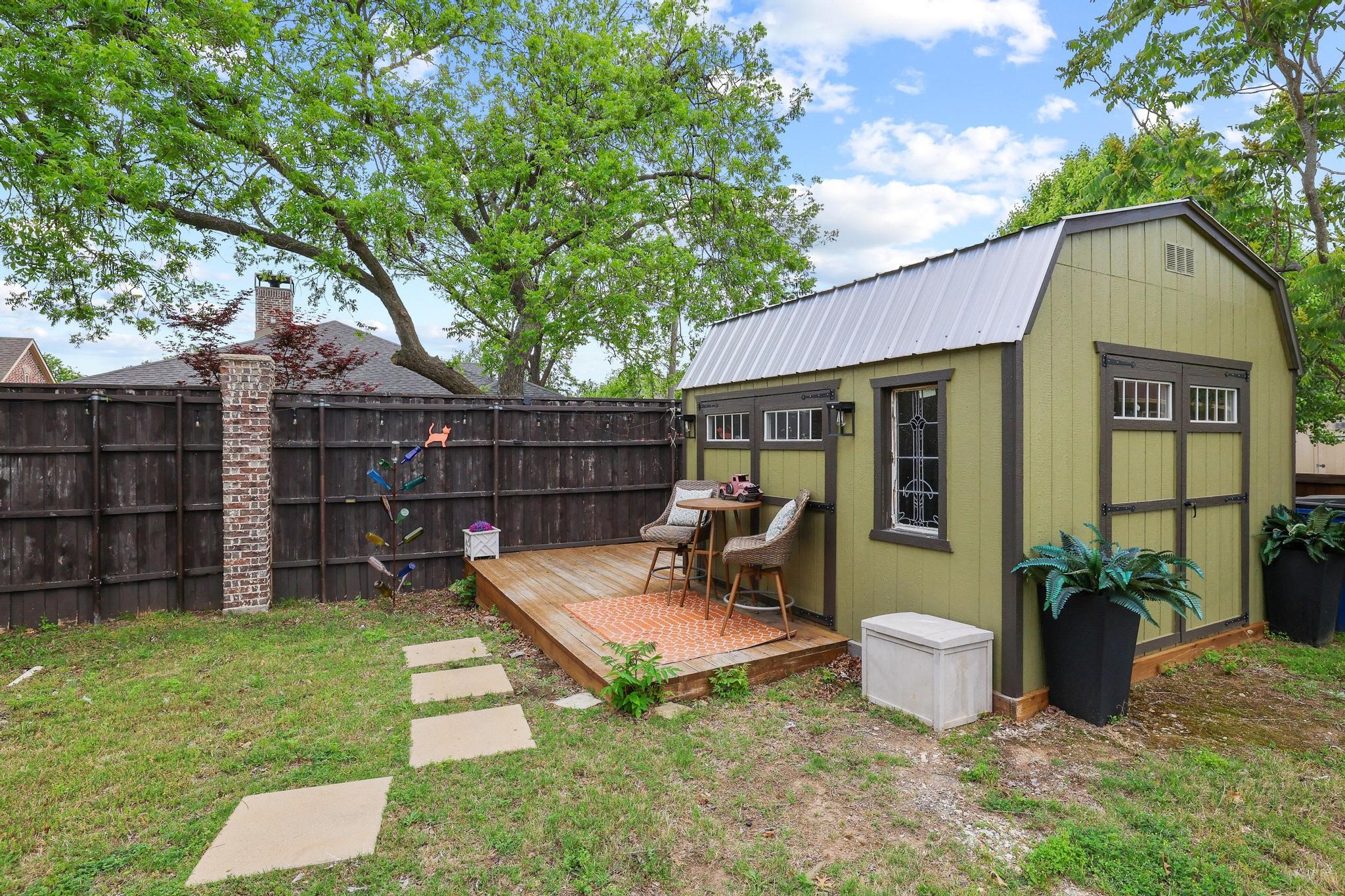 530 S Waco Street Van Alstyne TX 75495