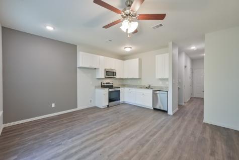 1728 E Powell Avenue Fort Worth TX 76104