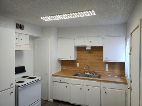 1004 N Ballard Street Brownfield TX 79316