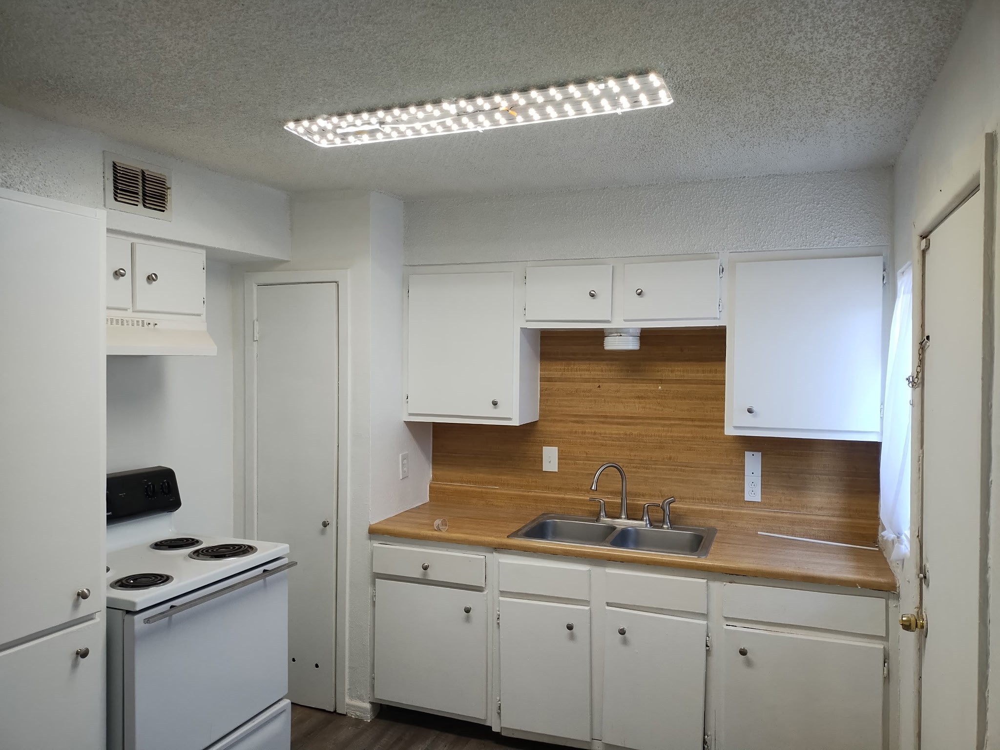 1004 N Ballard Street Brownfield TX 79316